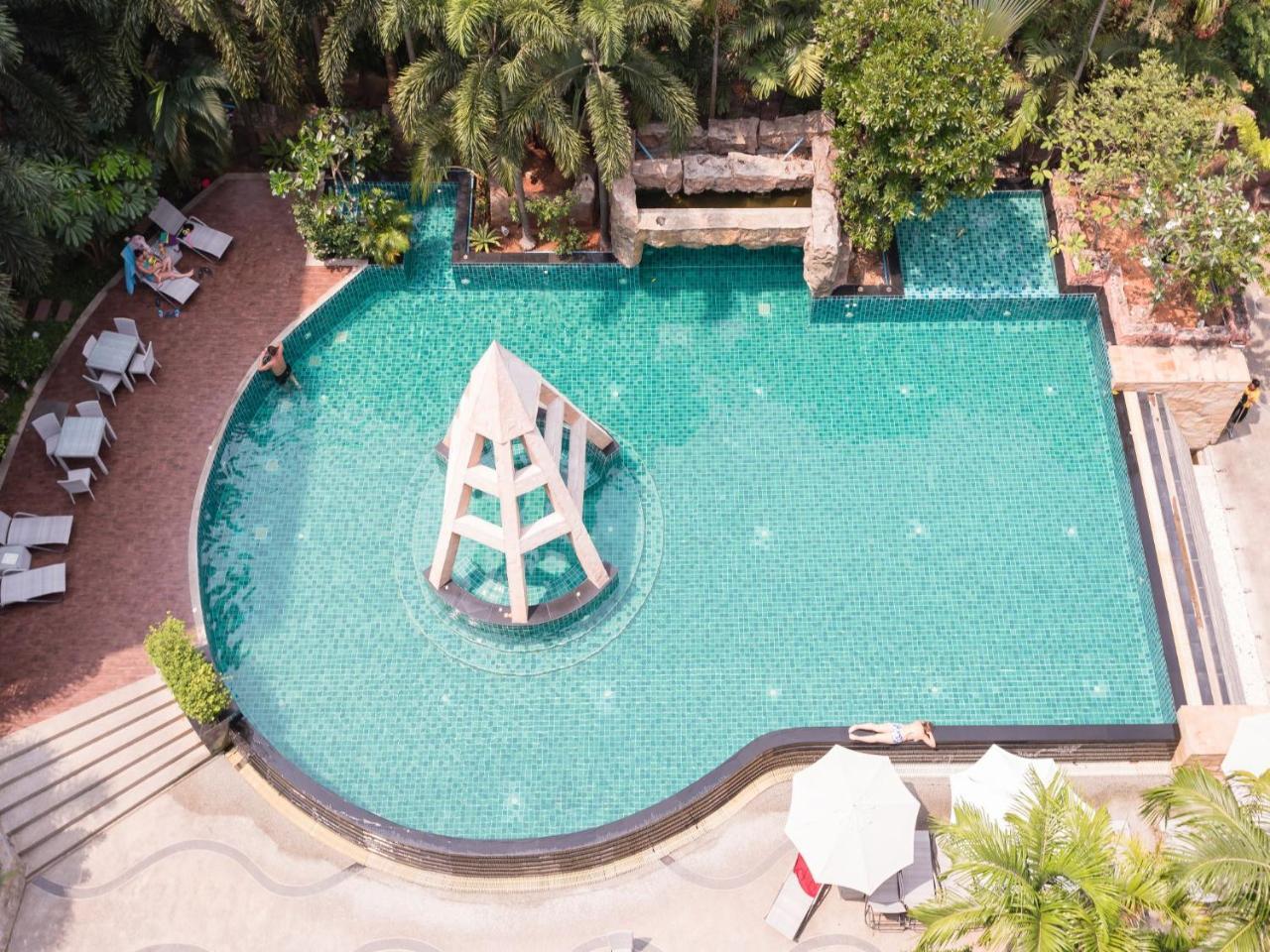 Club Royal Wongamat Pattaya Exterior foto
